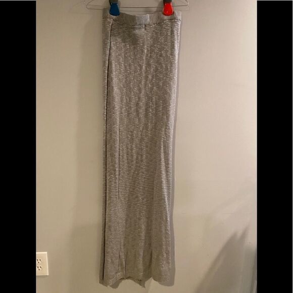 PRETTY LITTLE THING SLIT FRONT KNITTED MAXI SKIRT - Picture 3 of 6